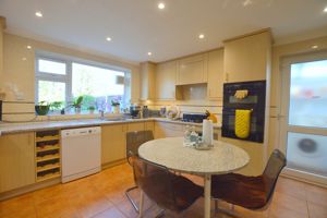 Photo 21- click for photo gallery